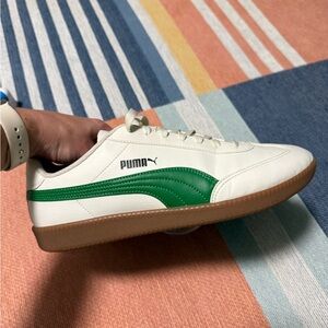 Puma Men's White and Green Sneakers